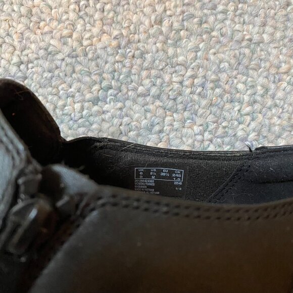 Clarks Heeled Clogs - Picture 8 of 8